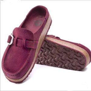 BIRKENSTOCK Buckley Slides in Maroon - Size 39 EU